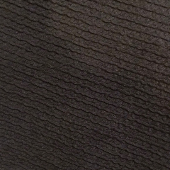 Sparkle & Fade black cutout crop tank top, M - Picture 3 of 8